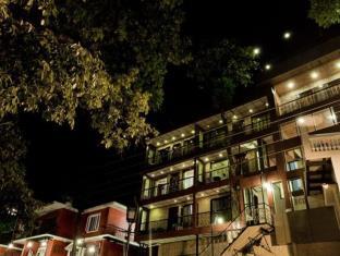 Hotel Emerald Heights
